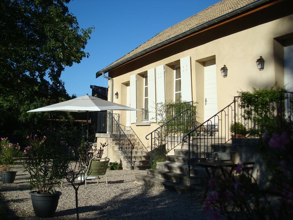 Les Communs Du Manoir Appartement Écully Kamer foto
