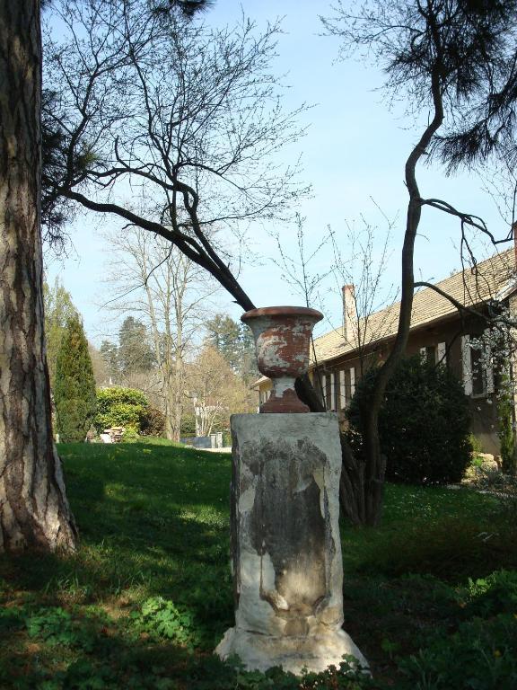 Les Communs Du Manoir Appartement Écully Buitenkant foto