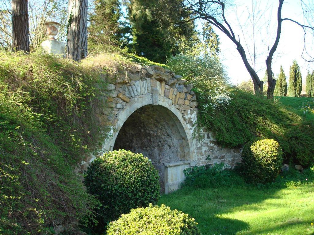 Les Communs Du Manoir Appartement Écully Buitenkant foto